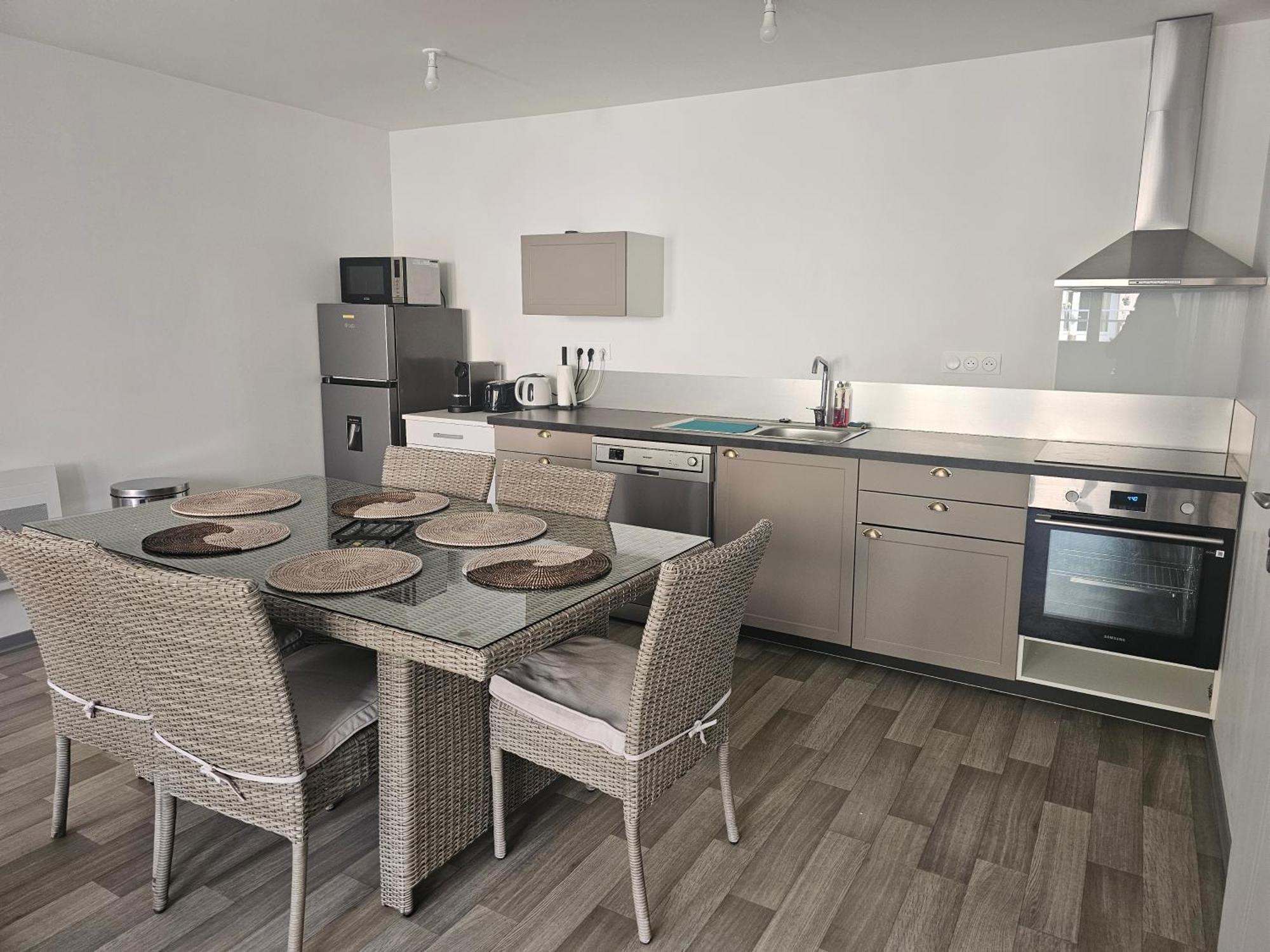 Logement Centre Ville Maurs エクステリア 写真